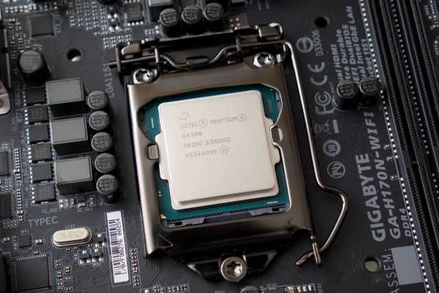 Intel augmente sa production de puces sous le nœud SuperFIN 10 nm 1 Processeur Intel Sur Carte Mere
