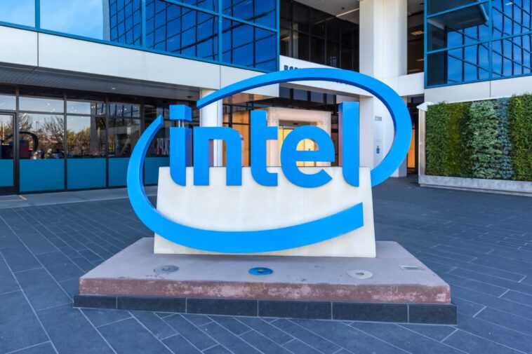 Intel bat le troll de brevets VLSI dans un procès pour contrefaçon de 3 milliards de dollars 1 Intel defeats patent troll VLSI in $3 billion infringement lawsuit