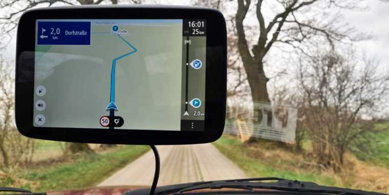 TomTom Go Discover en TEST: un système de navigation légèrement dépouillé, mais enfin moderne 1 TomTom Go Discover dans le test: un système de navigation légèrement dépouillé, mais enfin moderne