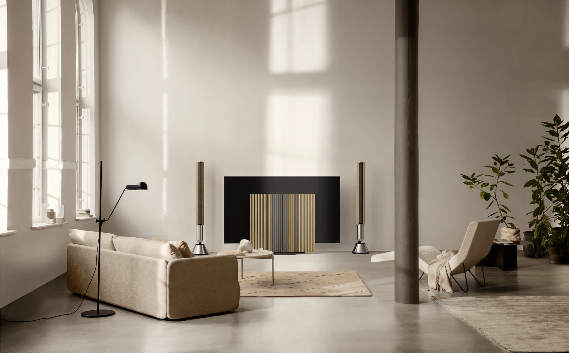 Le dernier haut-parleur sans fil de Bang & Olufsen est le Beolab 28 en forme de colonne 3 1619724978 138 Le dernier haut parleur sans fil de Bang Olufsen est