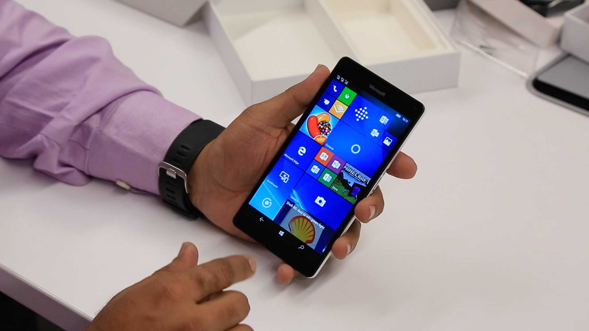 Ils parviennent à installer Android dans un Microsoft Lumia 950 XL 1 Ils parviennent à installer Android dans un Microsoft Lumia 950 XL