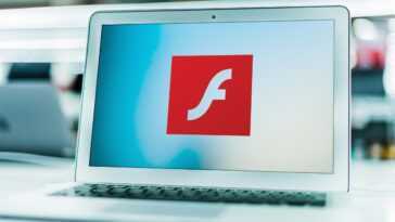 Microsoft will fully remove Adobe Flash from Windows 10 in July
