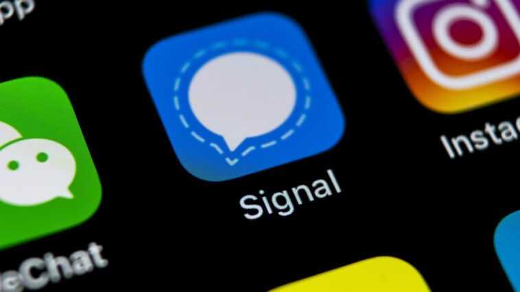 Signal voulait diffuser des publicités Instagram pour montrer comment les données des utilisateurs sont collectées et vendues, et sont rapidement bannies par Facebook 1 Signal wanted to run Instagram ads to show how user data is collected and sold, promptly gets banned by Facebook
