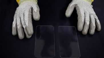 Apple invests an additional $45 million into precision glass maker Corning