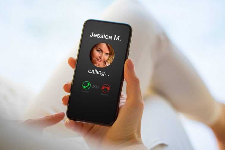 Google a ajouté un dépistage audible de l'identité de l'appelant à son application Téléphone 1 Google added audible caller ID screening to its Phone app