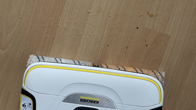 1621953551 36 Karcher FC7 Cordless dans le test Meister Proper