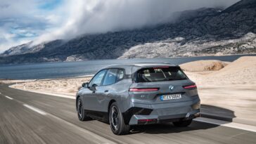 Un nouveau brevet BMW pourrait charger les véhicules électriques avec des ralentisseurs et des nids-de-poule 13 Un Nouveau Brevet Bmw Pourrait Charger Les Véhicules électriques Avec