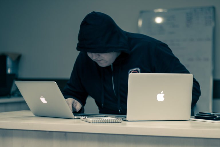 Travaillez, diffusez et jouez n'importe où : c'est ainsi que vous accédez à Internet en déplacement 4 1623480308 319 Travaillez diffusez et jouez nimporte ou cest ainsi que vous