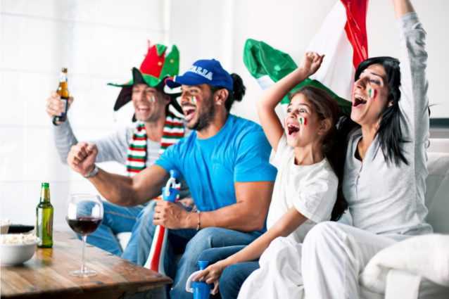 Les soirées d'été deviennent « magiques » avec les Championnats d'Europe 2020 1 Les soirées d'été deviennent « magiques » avec les Championnats d'Europe 2020