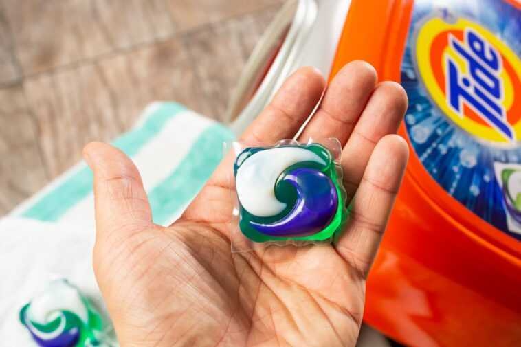La NASA s'associe à Tide pour développer un détergent à lessive à utiliser dans l'espace 1 NASA teams with Tide to develop laundry detergent for use in space