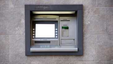 Un pirate a piraté des distributeurs automatiques de billets et des points de vente à l'aide du smartphone en mode sans contact 21 Un pirate a piraté des distributeurs automatiques de billets et des points de vente à l'aide du smartphone en mode sans contact