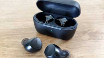 Earfun Free 2 Test Review Oreilette Boitier Chargement Open Ouvert