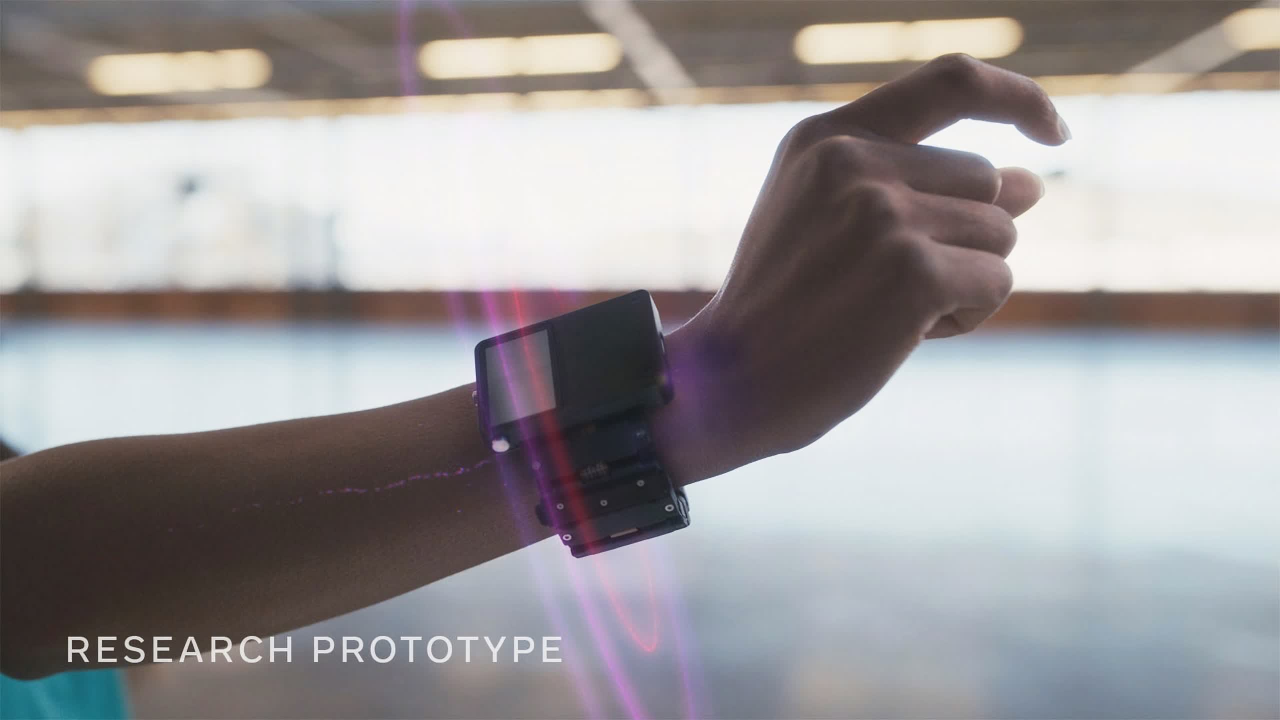 La montre connectee de Facebook serait livree avec deux cameras