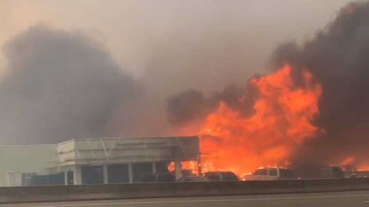 Après la chaleur record, l'incendie détruit une ville au Canada : "On n'a pas le temps d'évacuer" 1 Après la chaleur record, l'incendie détruit une ville au Canada : "On n'a pas le temps d'évacuer"
