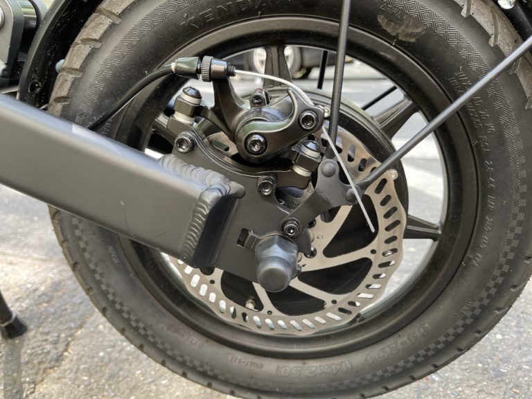 Vässla Bike dans le test: Just cruisin ' 5 Le moteur se trouve dans le moyeu arrière.