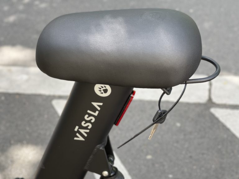 Vässla Bike dans le test: Just cruisin ' 8 La selle ne peut pas être ajustée, mais la hauteur de l'unité convient à tout le monde.