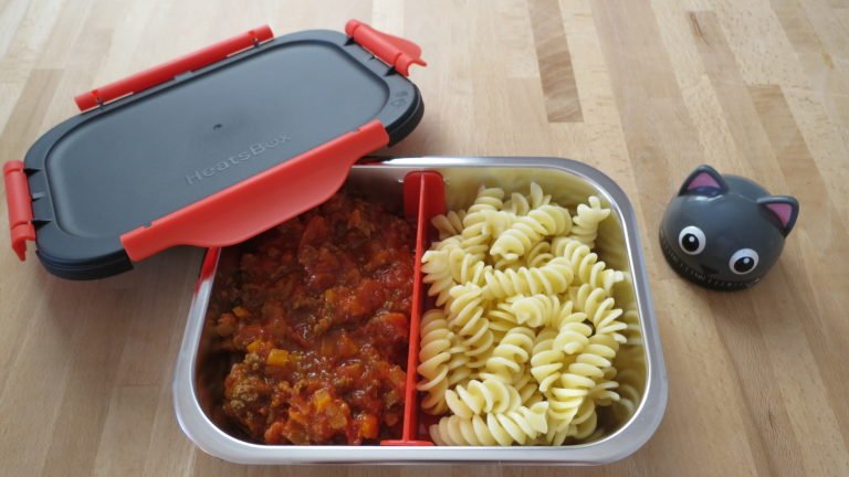 Rommelsbacher HeatsBox dans le test : une lunch box chauffante vous met en appétit 3 Rommelsbacher HB 100 HeatsBox avec couvercle de transport