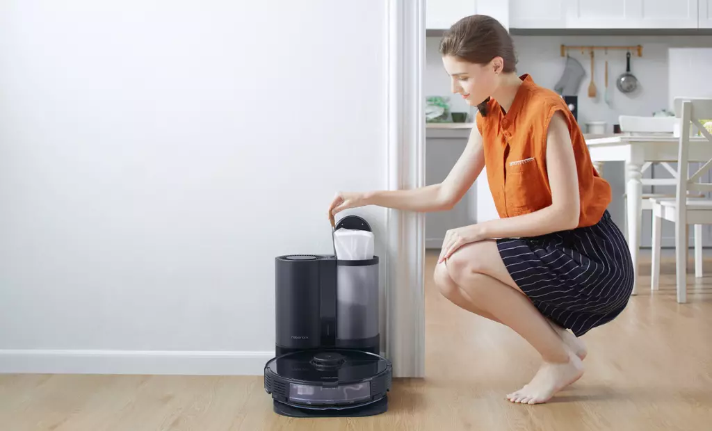 1627512306 184 Voici la nouvelle base de vidange automatique pour le robot