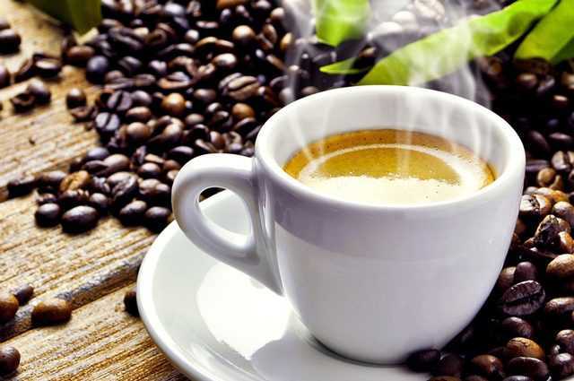 L'odorat diminue avec l'âge, mais seulement pour certaines odeurs : après 55 ans, le café est moins apprécié 1 L'odorat diminue avec l'âge, mais seulement pour certaines odeurs : après 55 ans, le café est moins apprécié
