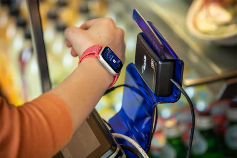 Apple étend encore son programme d'identification mobile des étudiants sur iPhone et Apple Watch 1 Apple étend Encore Son Programme D'identification Mobile Des étudiants Sur
