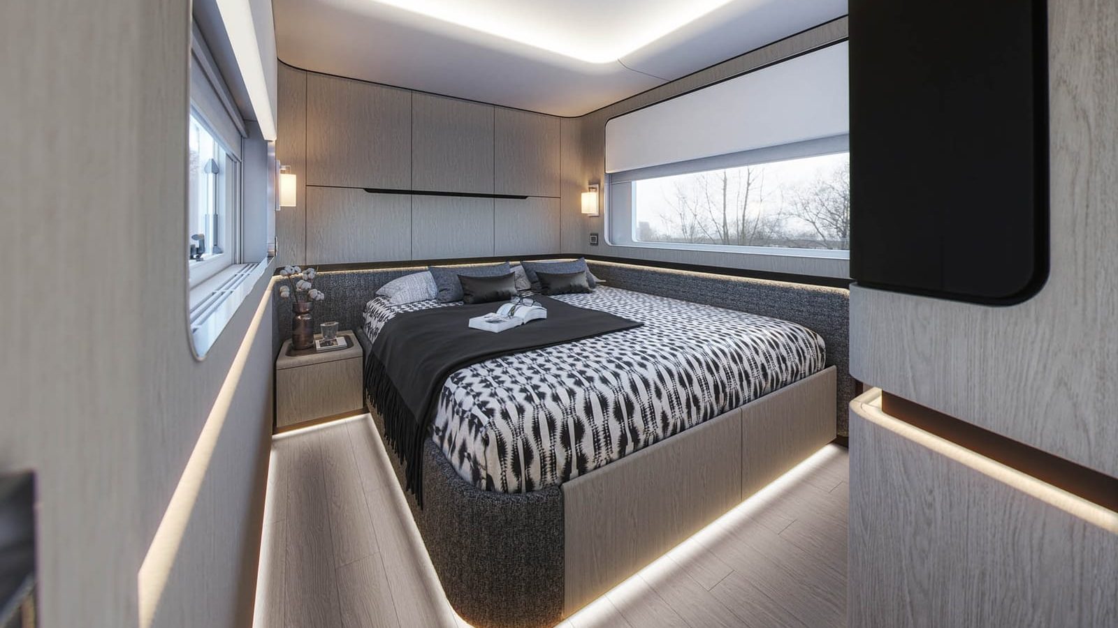 À l'intérieur du camping-car de 2 millions de dollars avec design de yacht et garage intérieur 4 1629734670 702 A linterieur du camping car de 2 millions de dollars avec