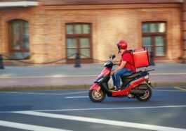 Chicago Engage Une Action En Justice Contre Doordash Et Grubhub