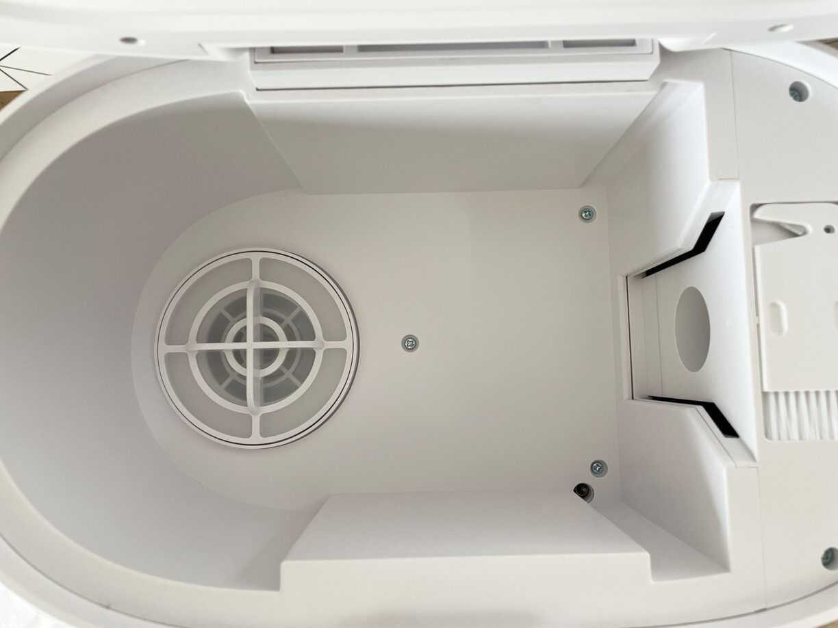 Roidmi Eve Plus Station Aspiration Ouvert Interieur