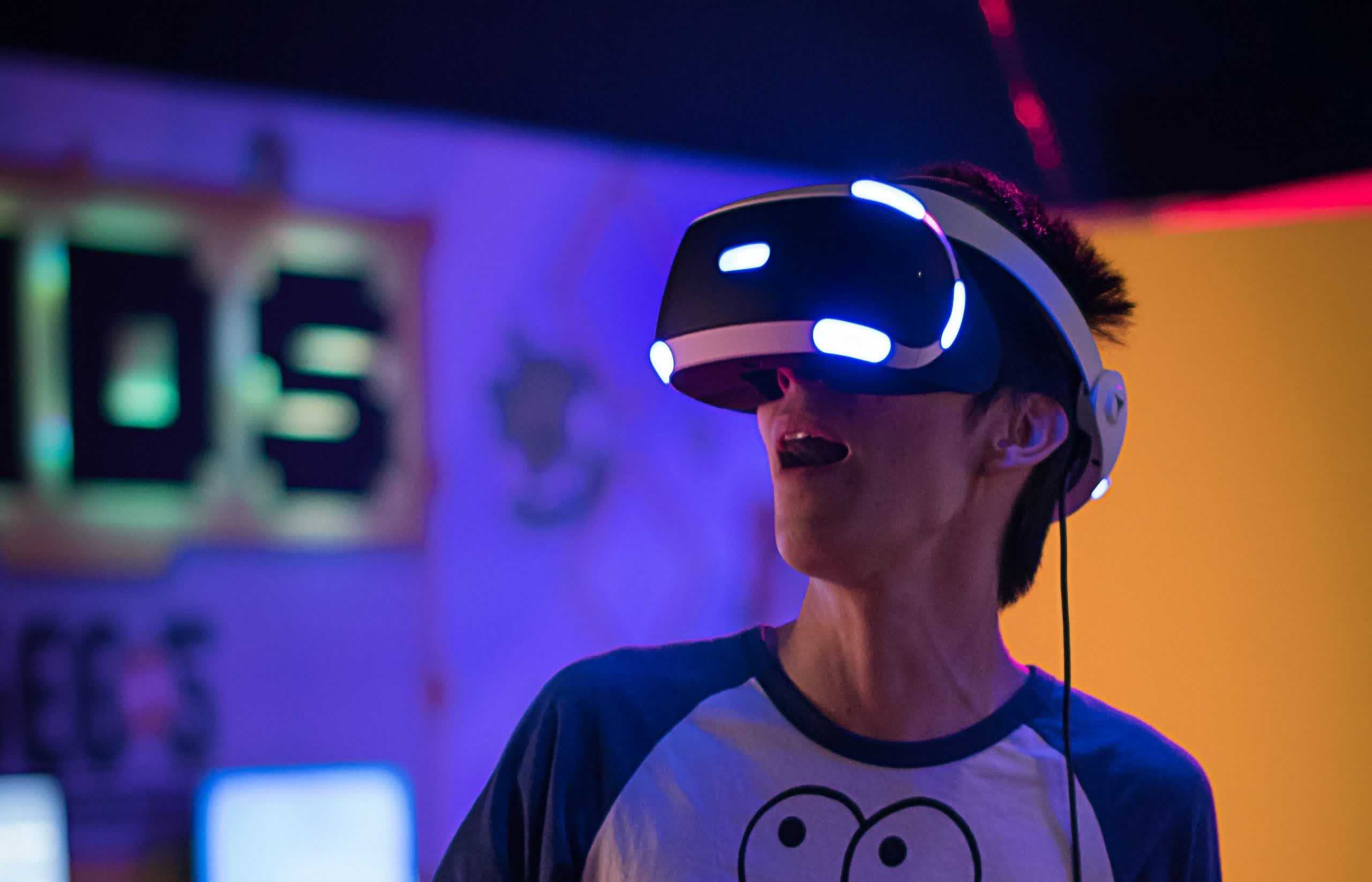 Sony Aurait Révélé Sa Nouvelle Génération De Vr Aux Développeurs