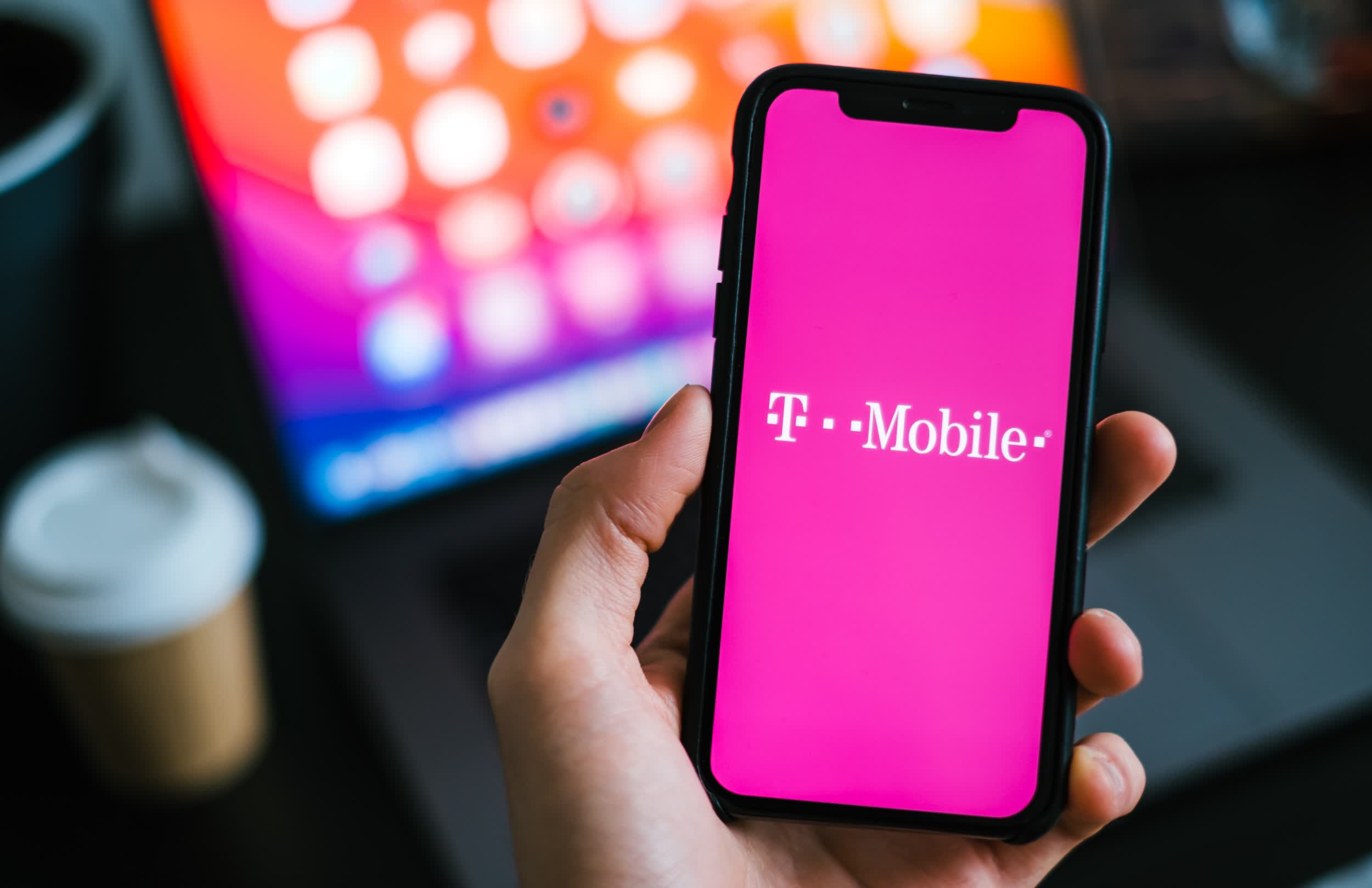 Un pirate informatique prétend vendre des données sur plus de 100 millions de clients T-Mobile ; la société dit qu'elle enquête 2 Un pirate informatique pretend vendre des donnees sur plus de