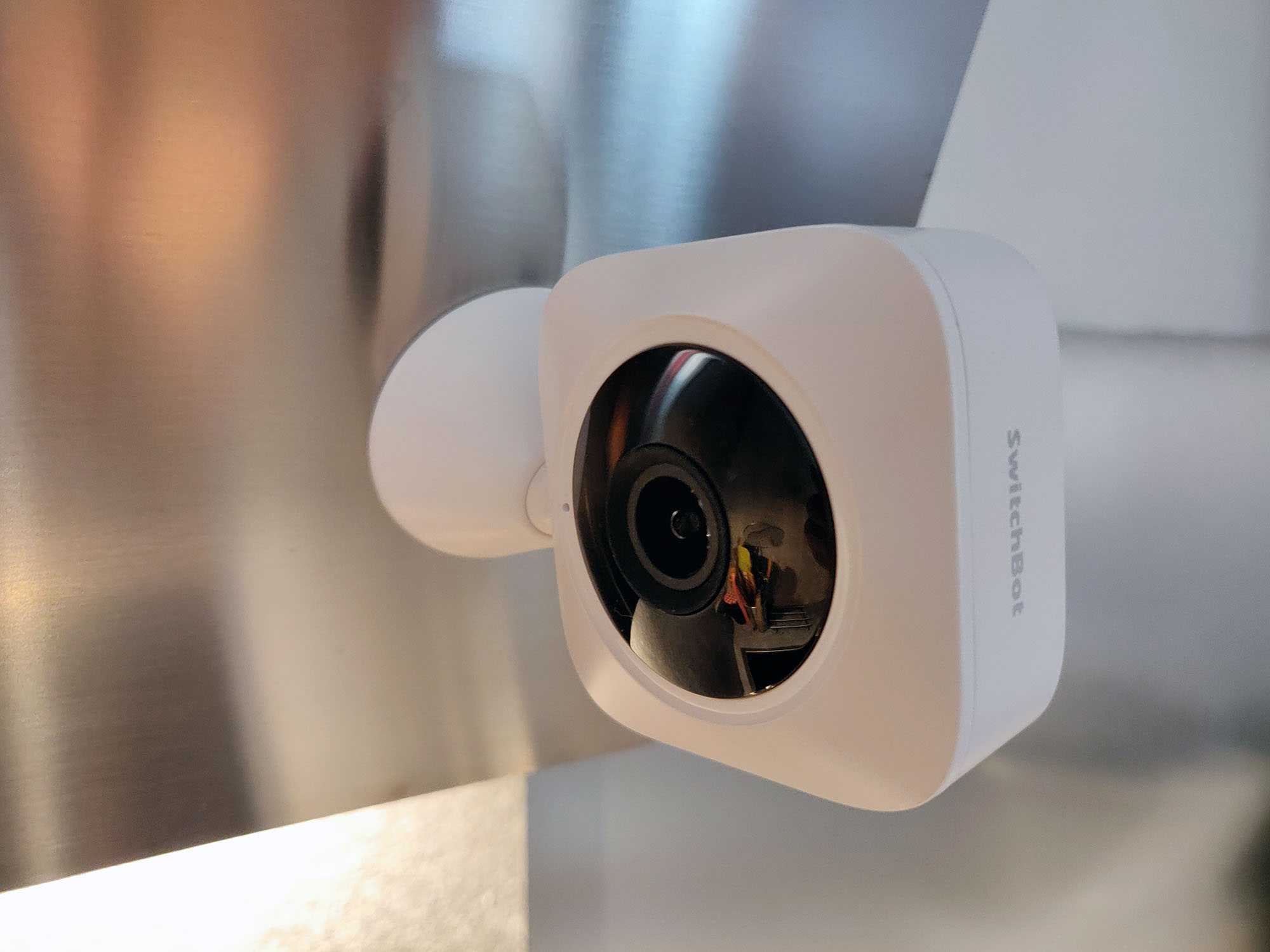 SwitchBot Indoor Cam en TEST: La caméra de surveillance d'intérieur parfaite à 19€ ! 16 Switchbot Indoor Cam Magnetic