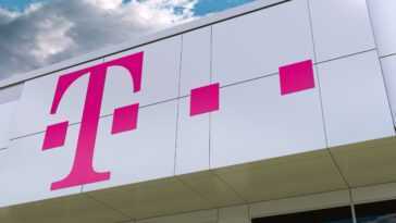 Les Magasins T Mobile Offriront Des Réparations De Smartphones Le Jour