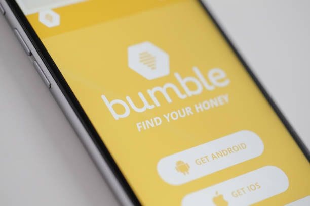 De Tinder à Bumble, le kit d'identité des utilisateurs des applis de rencontres les plus connues 4 1631955981 700 De Tinder a Bumble le kit didentite des utilisateurs des