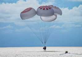Les quatre touristes spatiaux d'Inspiration4 sont de retour sur Terre : les étapes de l'amerrissage forcé 35 Les Quatre Touristes Spatiaux D'inspiration4 Sont De Retour Sur Terre