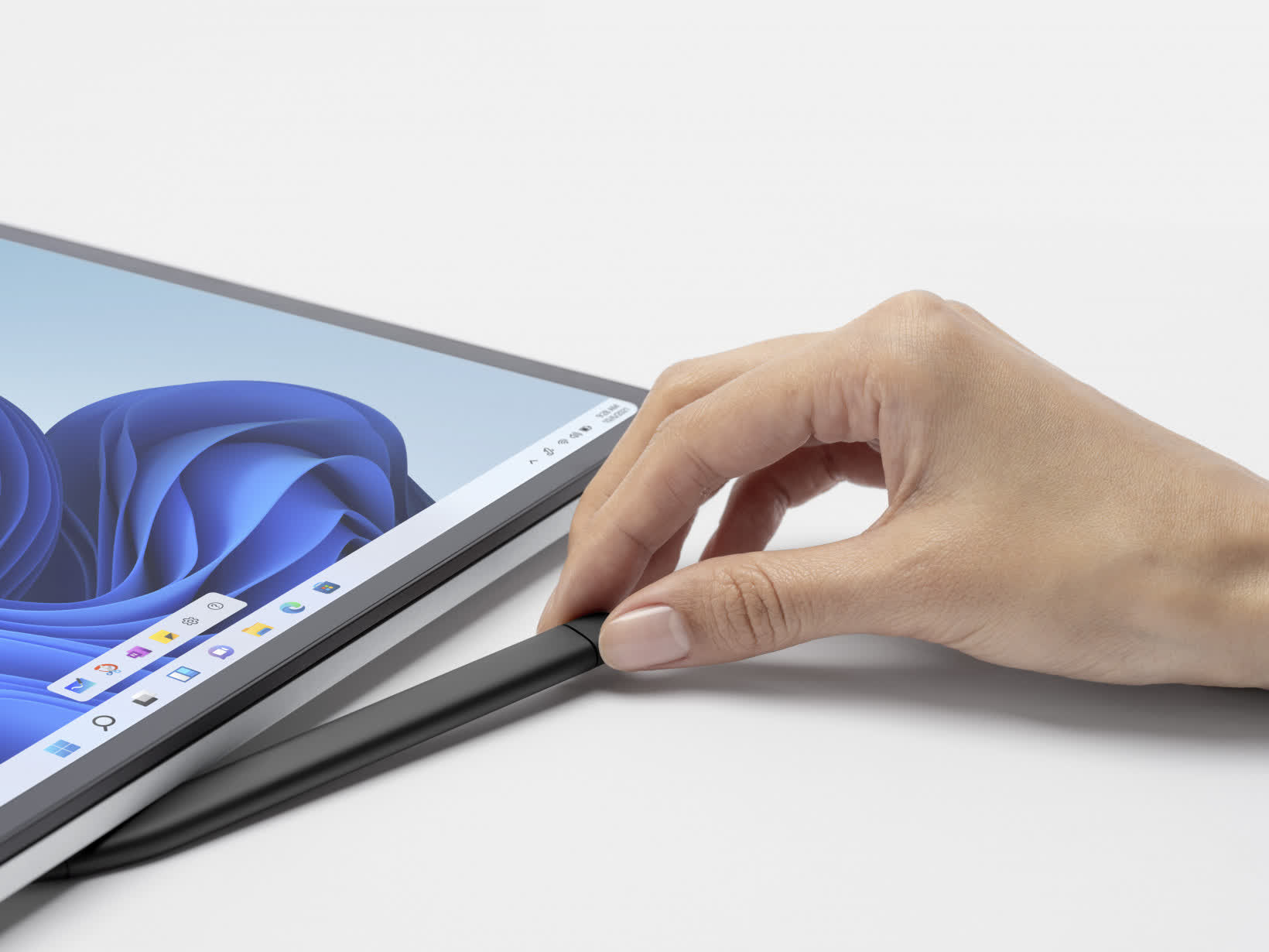 1632339909 806 Microsoft devoile Surface Laptop Studio sa Surface la plus audacieuse