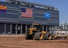 Intel Innove Dans Deux Usines De Puces Avancées En Arizona