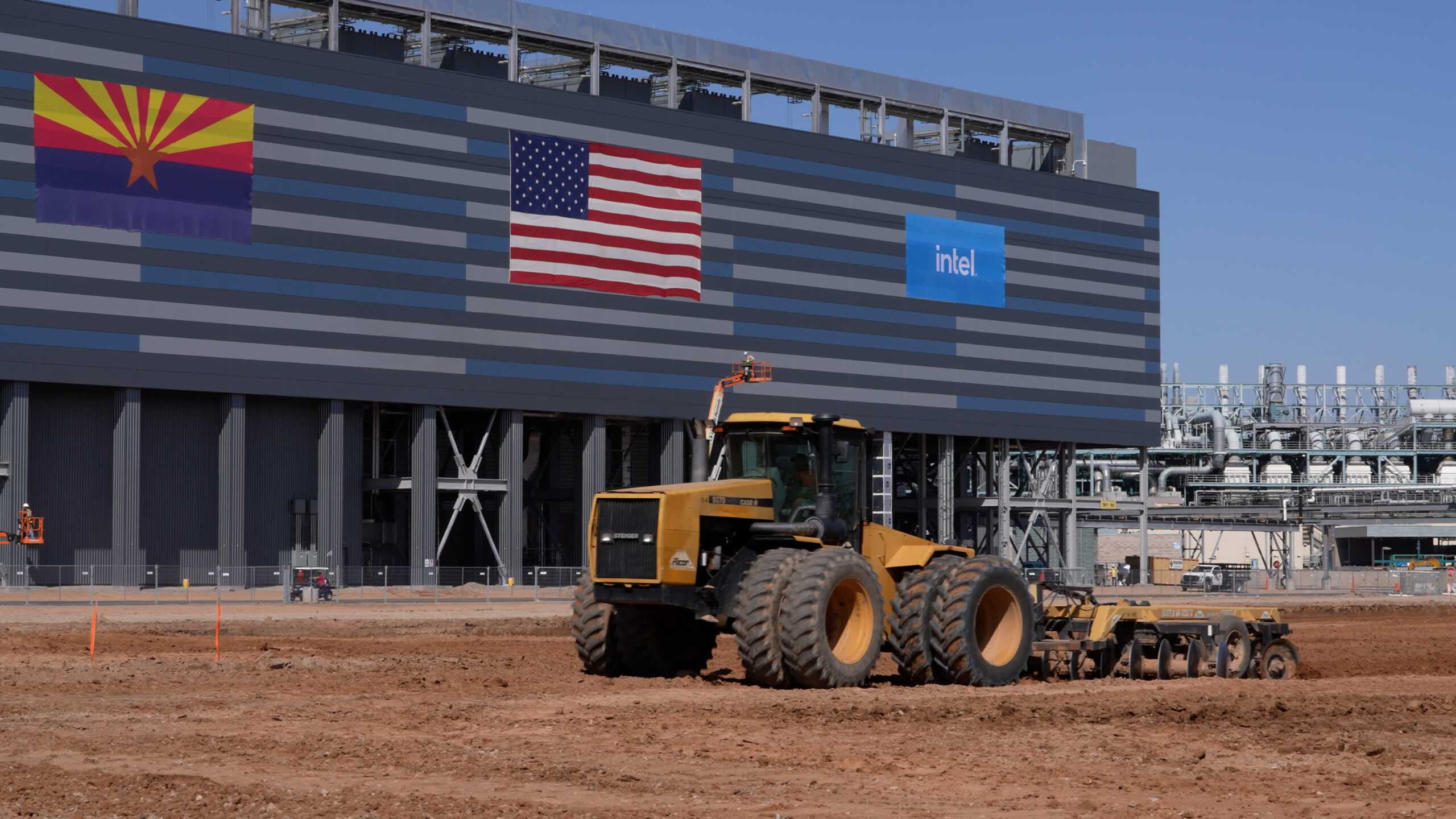 Le Sénat américain adopte la loi CHIPS pour stimuler la fabrication nationale de semi-conducteurs alors que les relations avec la Chine se détériorent 8 Intel Innove Dans Deux Usines De Puces Avancées En Arizona
