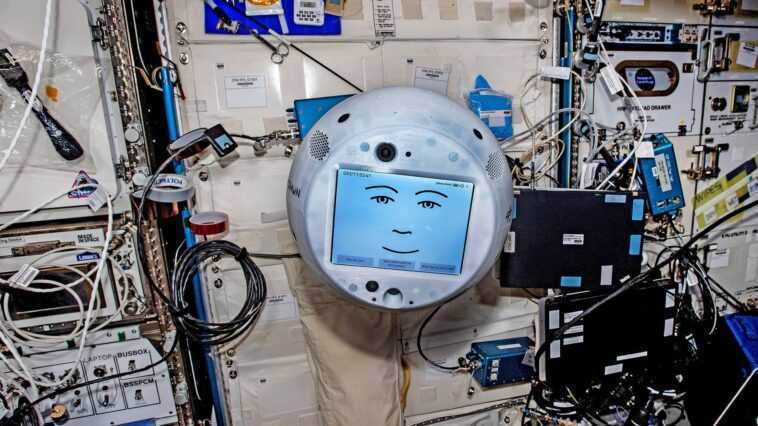 Ce robot travaillera à bord de la Station spatiale internationale 1 Ce Robot Travaillera à Bord De La Station Spatiale Internationale