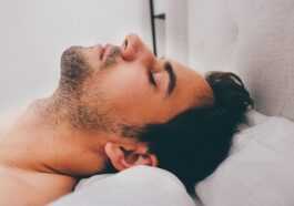 C'est Pourquoi Vous N'êtes Pas Obligé De Dormir Nu Au