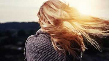 Si vous perdez plus de cheveux que d'habitude en été, c'est probablement la raison 5 Si Vous Perdez Plus De Cheveux Que D'habitude En été,