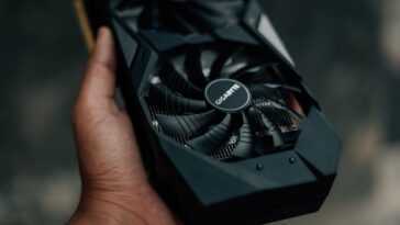 Après Avoir Attendu Un An Son Gpu, Cet Homme A