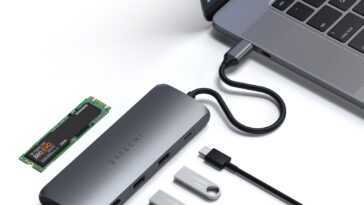 Le Concentrateur Usb De Satechi Contient Un Emplacement De Stockage