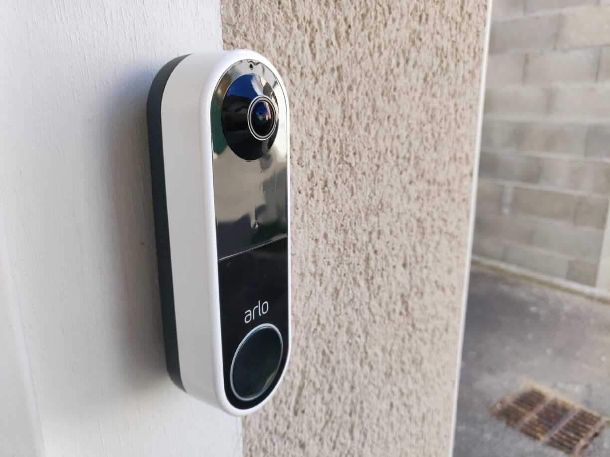 Arlo TEST du kit de sécurité/surveillance (Caméra Ultra 2, Indoor et Sonnette) 41 Arlo Essential Videl Doobell Wire Free Installe