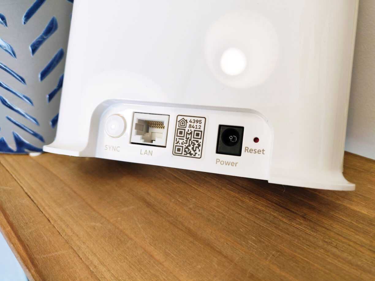 Arlo TEST du kit de sécurité/surveillance (Caméra Ultra 2, Indoor et Sonnette) 72 Arlo Ultra 2 Kit Hub Connexion