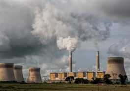 Des Scientifiques Transforment Le Co2 En Carburant Grâce à Une