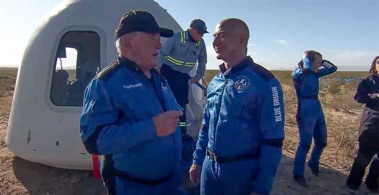 Le capitaine Kirk est allé dans l'espace : "Ça m'a terriblement ému, j'espère ne jamais m'en remettre" 1 Le Capitaine Kirk Est Allé Dans L'espace : "Ça M'a