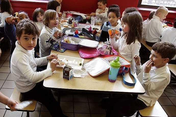 Les enfants mangent de la viande parce qu'ils ne savent pas qu'elle vient des animaux 1 Les Enfants Mangent De La Viande Parce Qu'ils Ne Savent