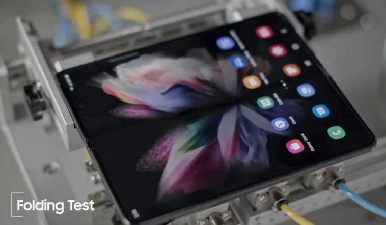 Une vidéo Samsung tente de montrer la durabilité des Galaxy Z Flip 3 et Z Fold 3 1 Une Vidéo Samsung Tente De Montrer La Durabilité Des Galaxy