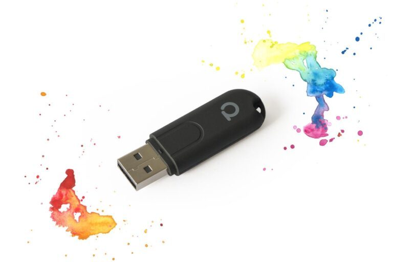 Cette petite clé USB a de nombreux atouts.  (Photo : Dresde Electronics)