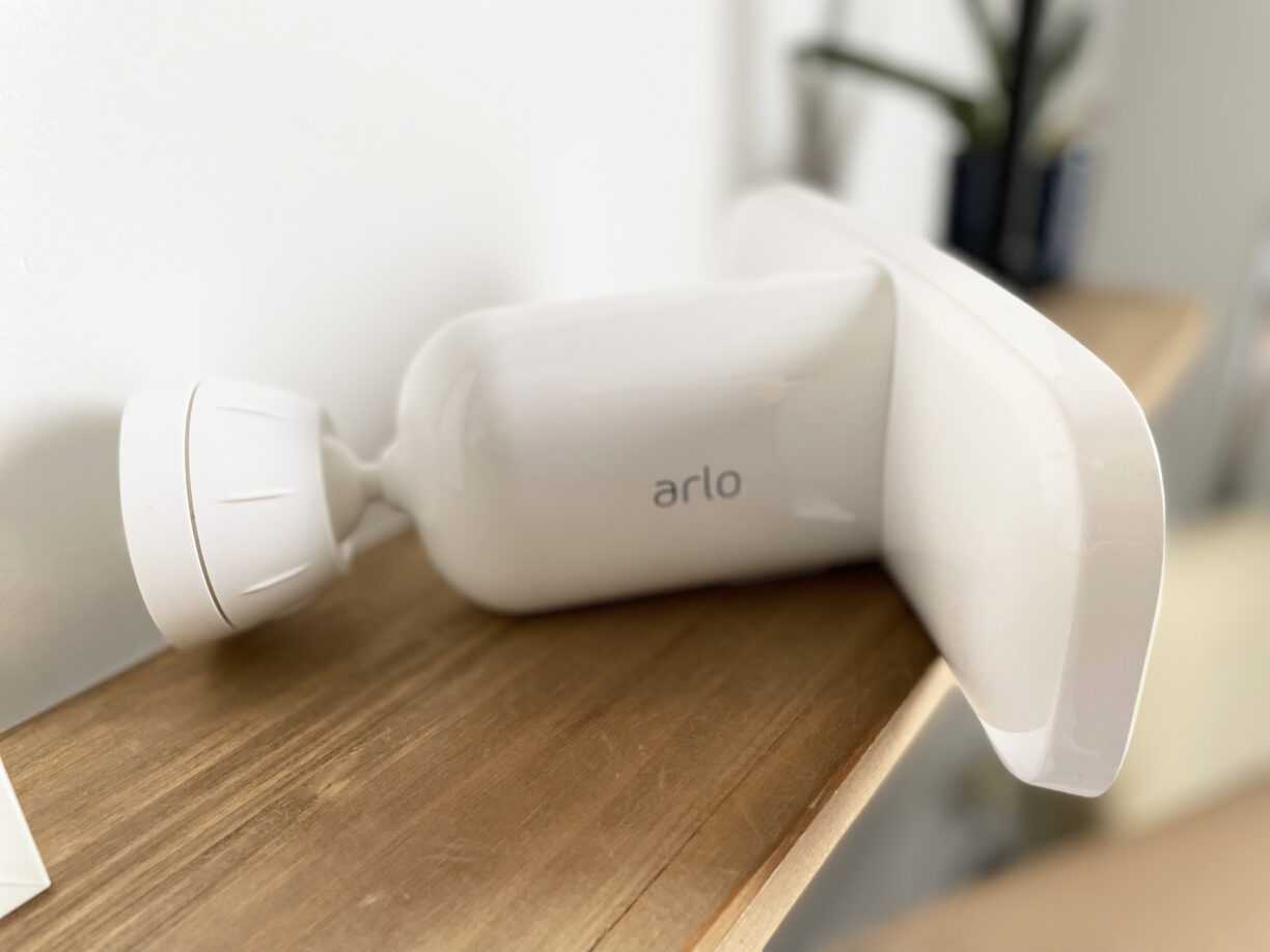 Arlo Pro 3 Floodlight, la caméra de sécurité avec projecteur en TEST 7 Arlo Pro 3 Floodlight 1