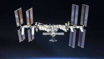 Des Astronautes De L'iss Contraints De Se Réfugier Sur Des